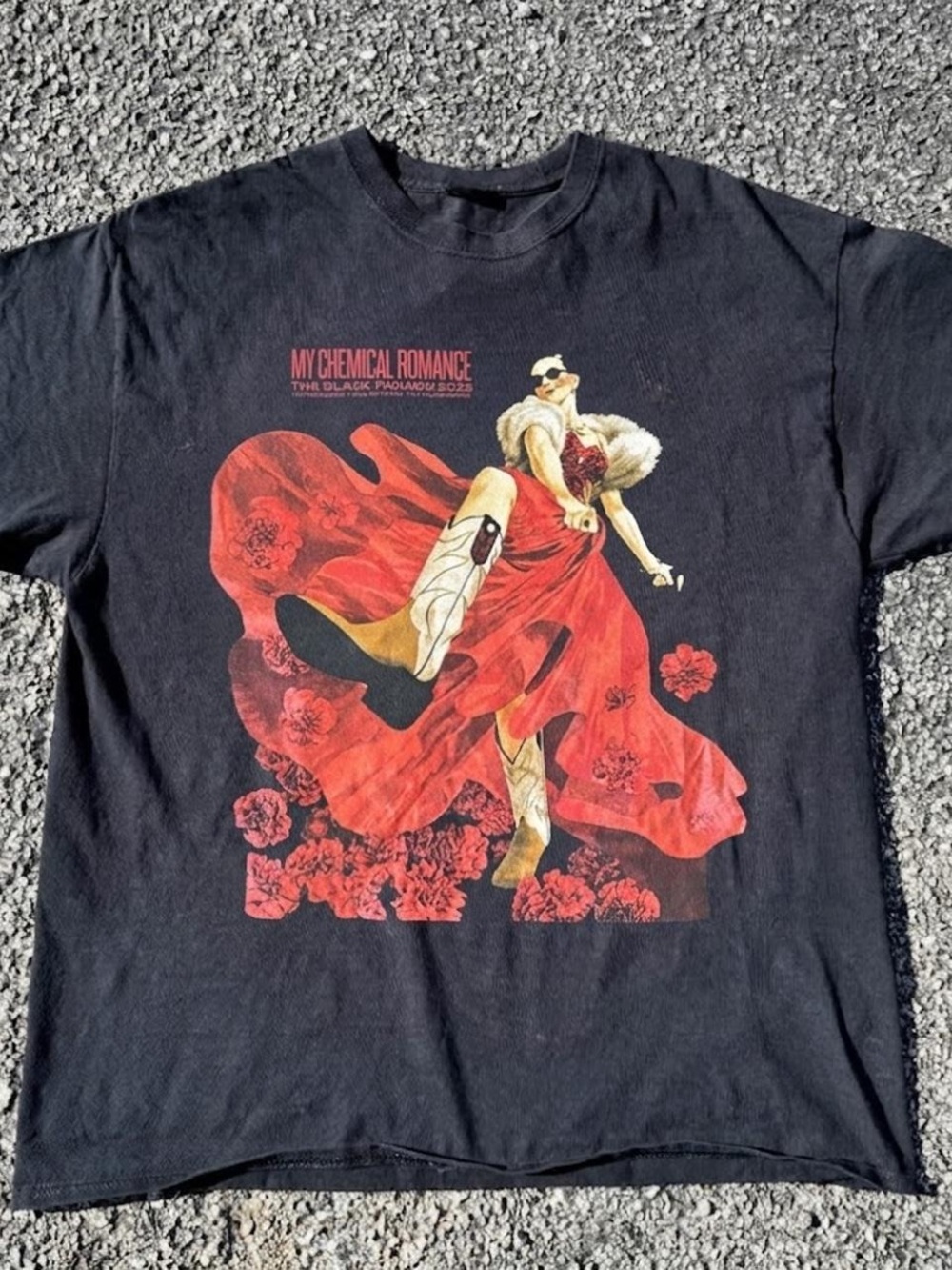 Gildan My Chemical Romance Dancing in Flowers Graphic Black Tee